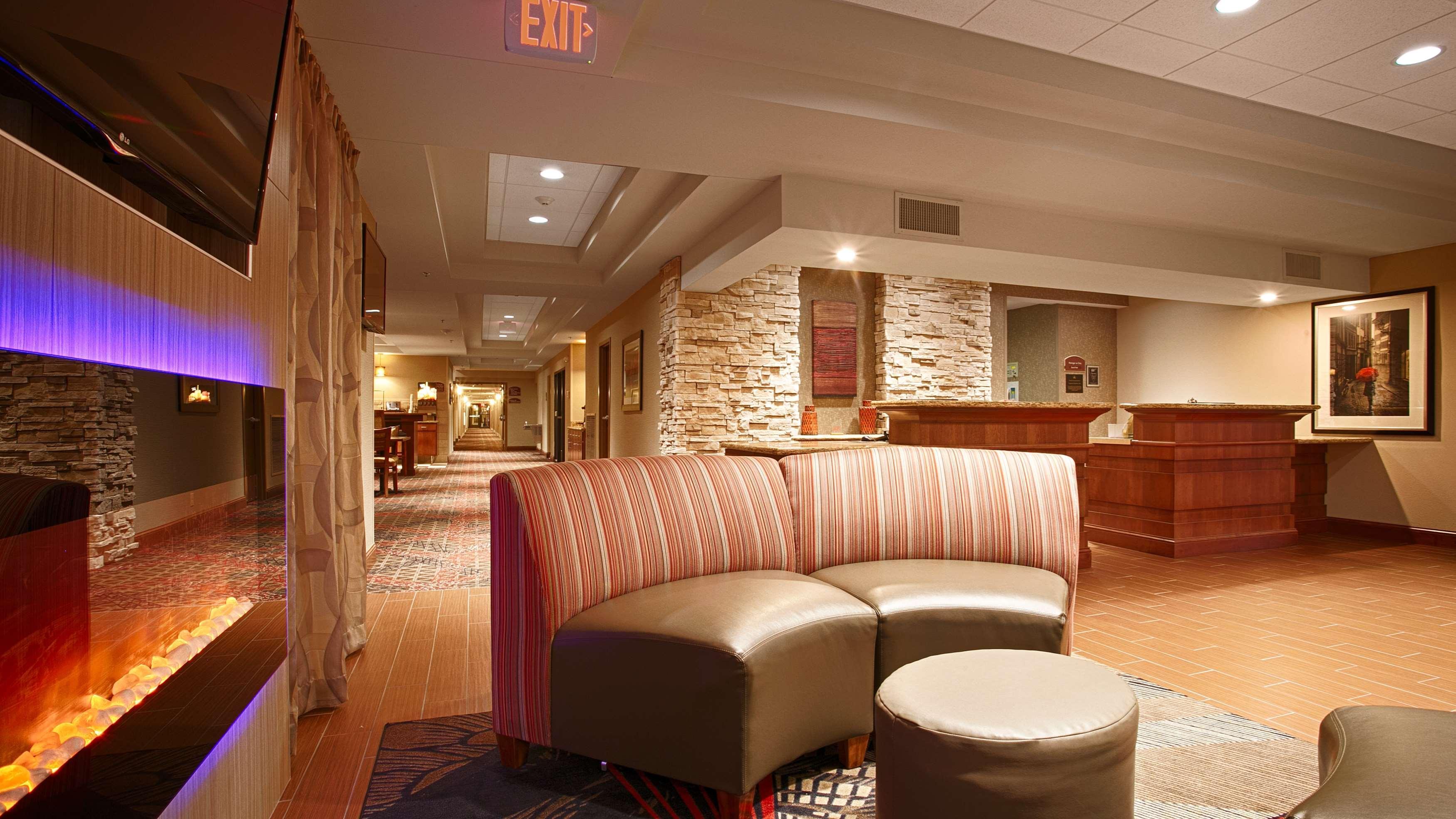 Best Western Plus Willmar מראה חיצוני תמונה