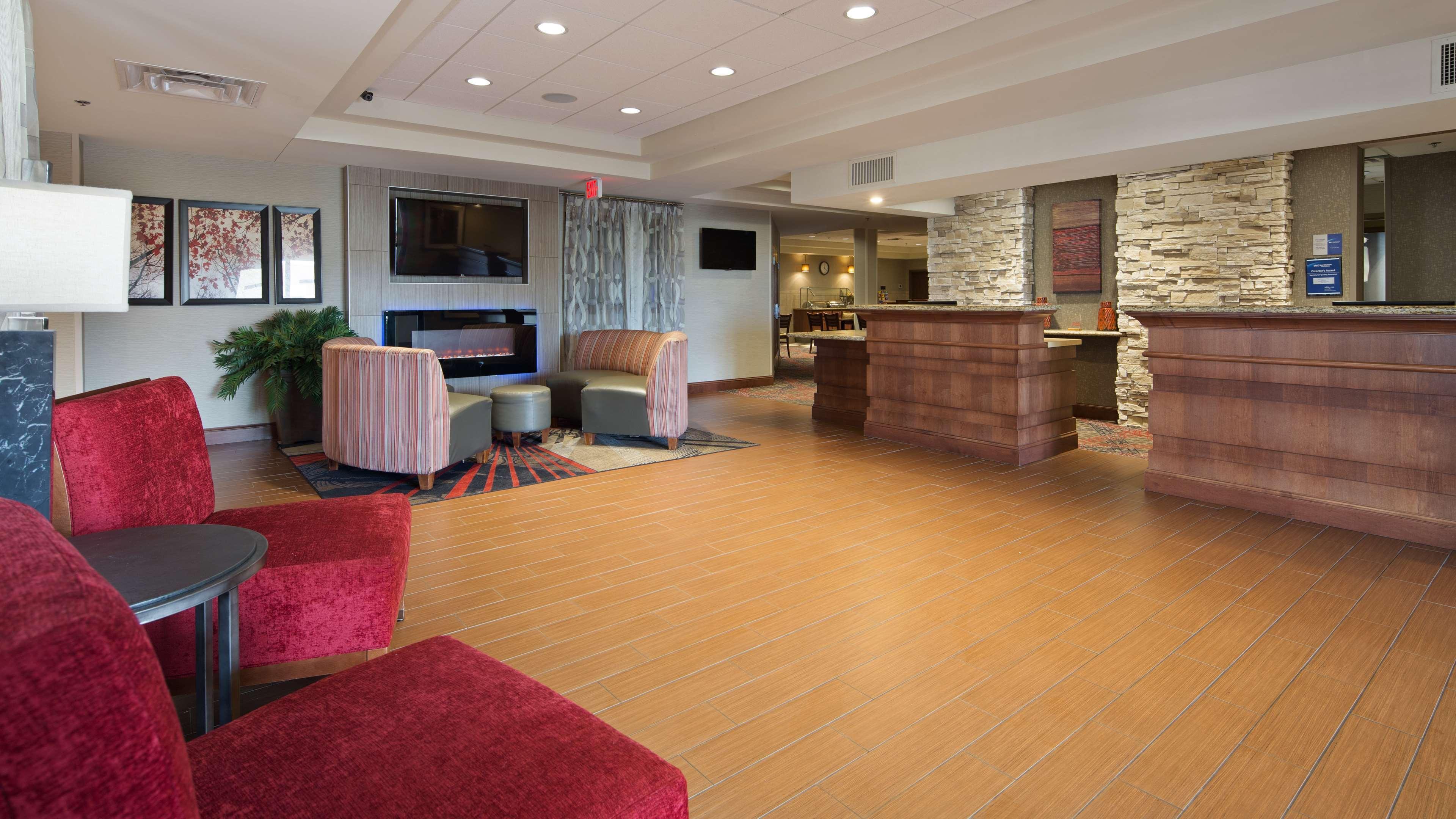 Best Western Plus Willmar מראה חיצוני תמונה