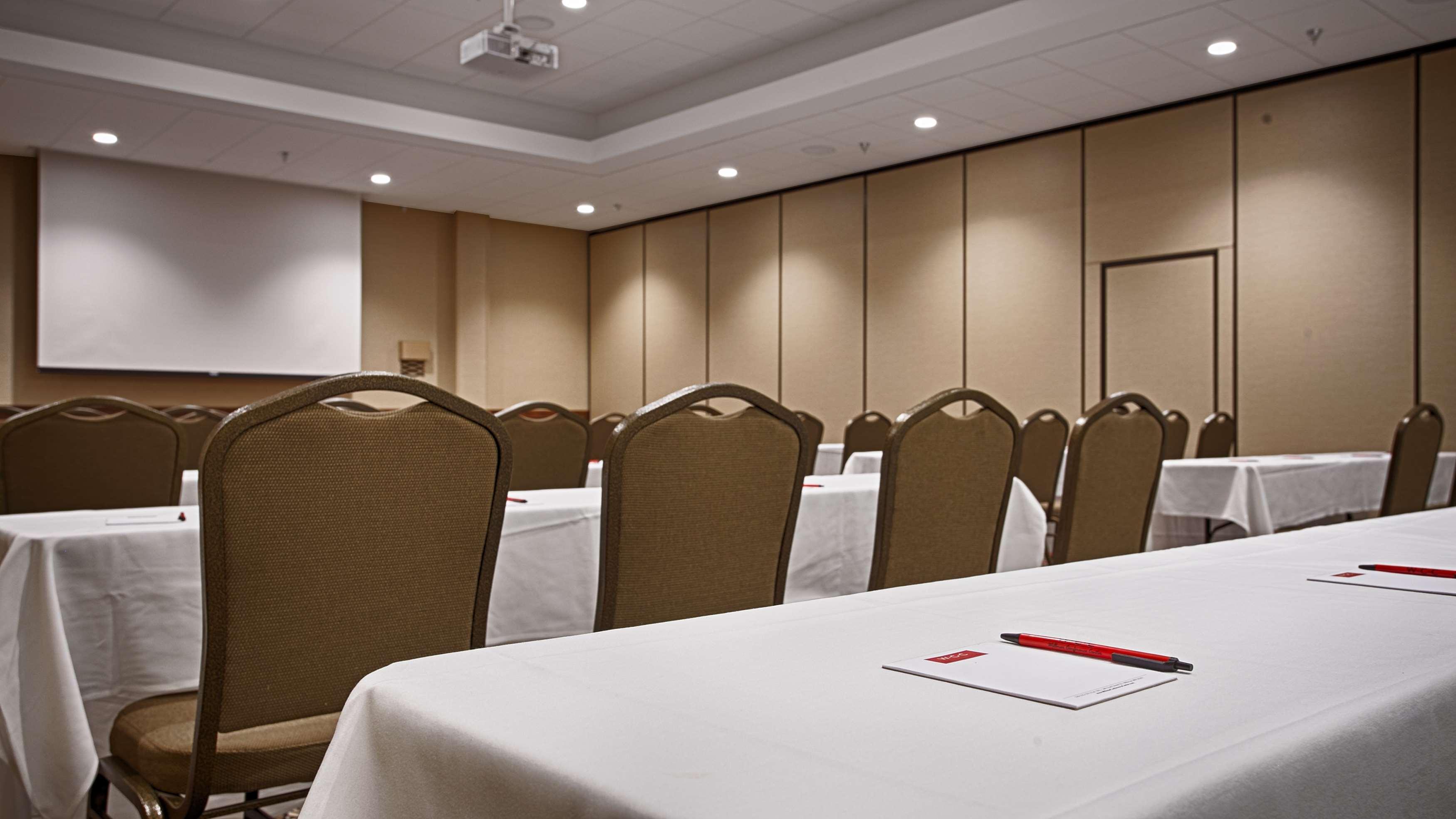 Best Western Plus Willmar מראה חיצוני תמונה